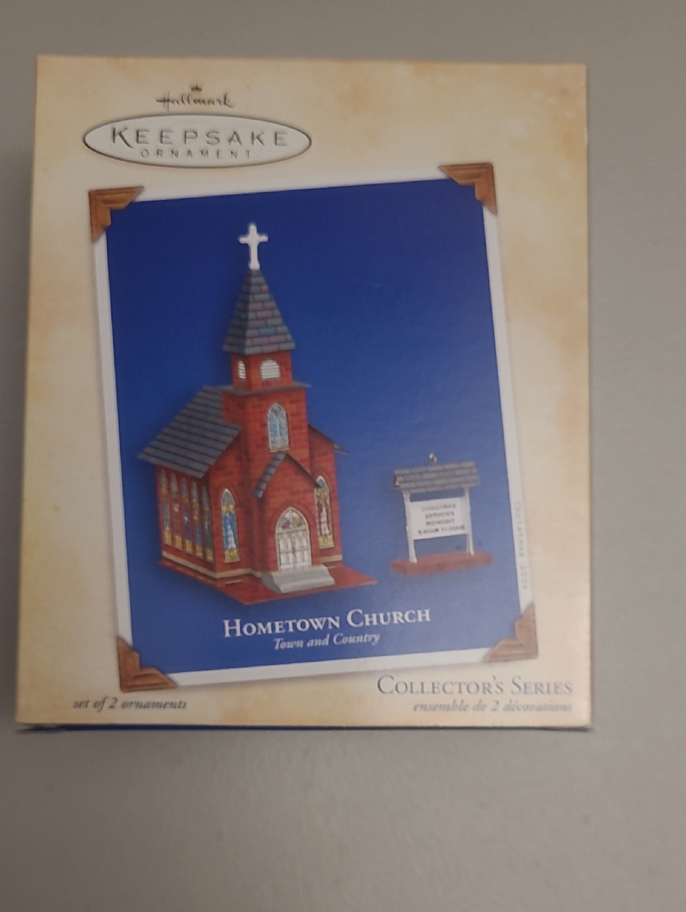 Hallmark Hometown Church Town And Country Ornament NIB